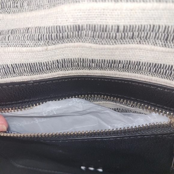 NWT Slendid medium 3 pocket backpack. main image 7